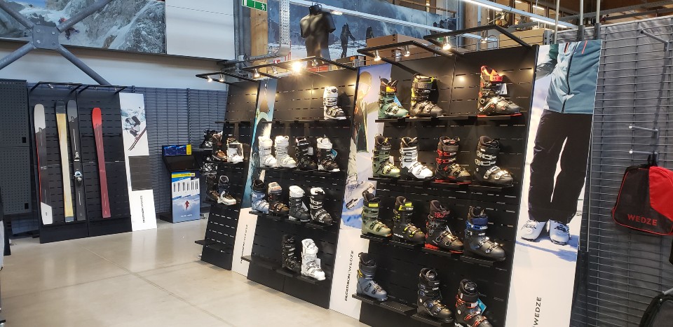 Showroom Ski Decathlon Passy 1