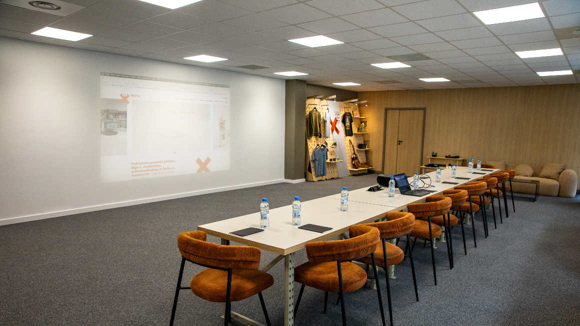 Louez notre Showroom X.Light 9