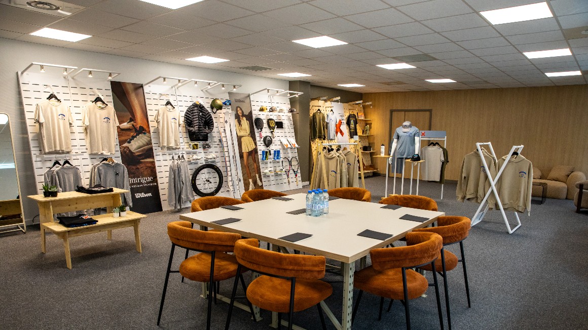 Louez notre Showroom X.Light 6