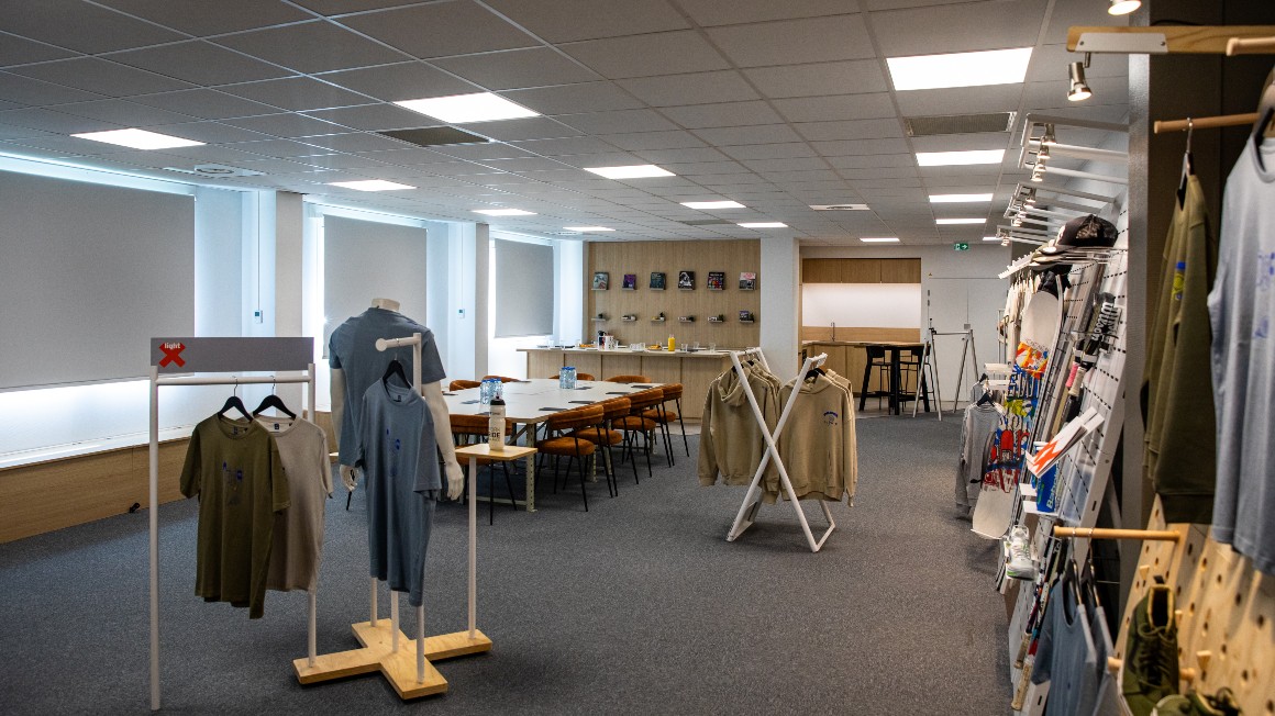 Louez notre Showroom X.Light 10